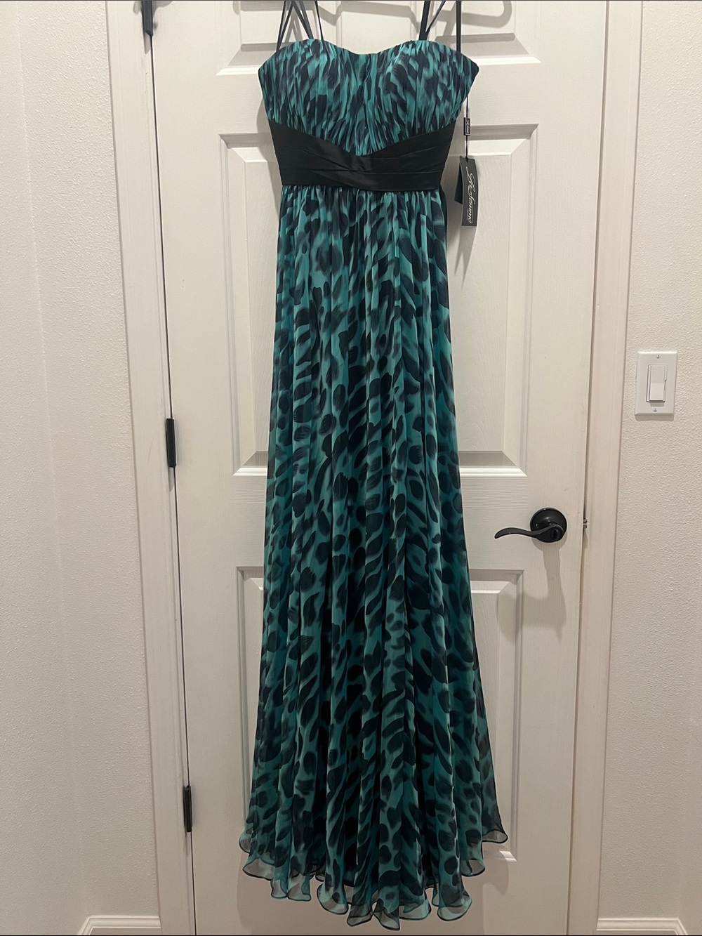 NWT La Femme Teal and Black Animal-Print Strapless Formal Maxi Dress
